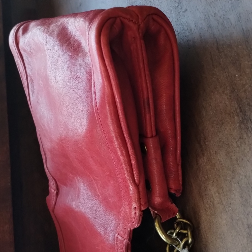 Fossil Crossbody Red Leather Bag Key FOB Keychain Purse NWT - Picture 7 of 11